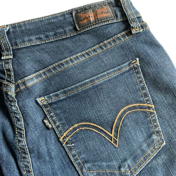 Levis 535 Denim Legging/ Jeans Black Tags. Size 9. Excellent Condition. - Picture 4 of 8